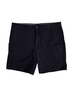Club Monaco « Baxter »Fit Men's Navy Casual Shorts - Classic Everyday Style